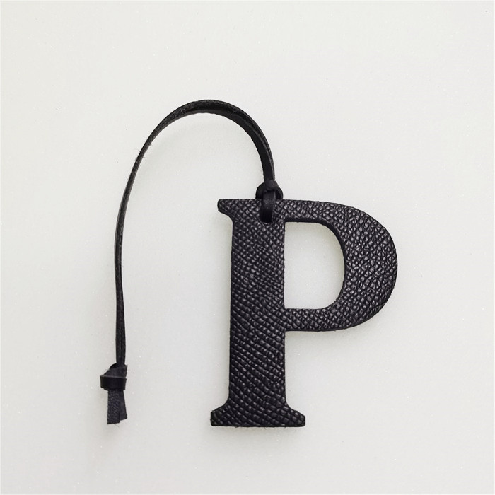 English Letter P Alphabet Cowh - Women Accessories Name In English recension och pris