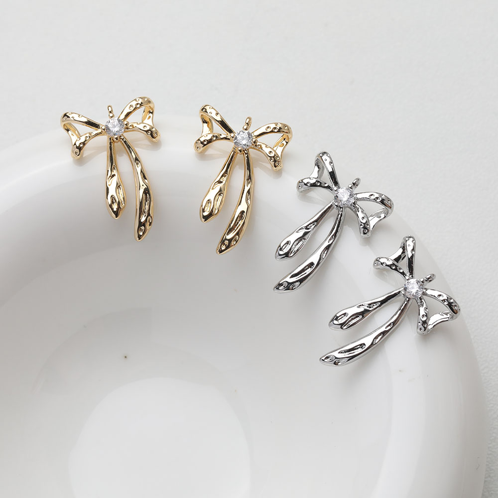 4PCS Dainty Bow Charm Jewelry  - Charm Necklace Dainty recension och pris
