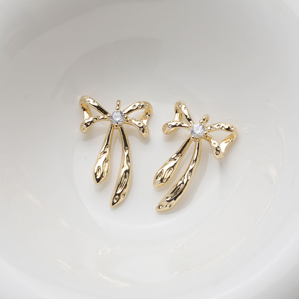 4PCS Dainty Bow Charm Jewelry  - Charm Necklace Dainty recension och pris