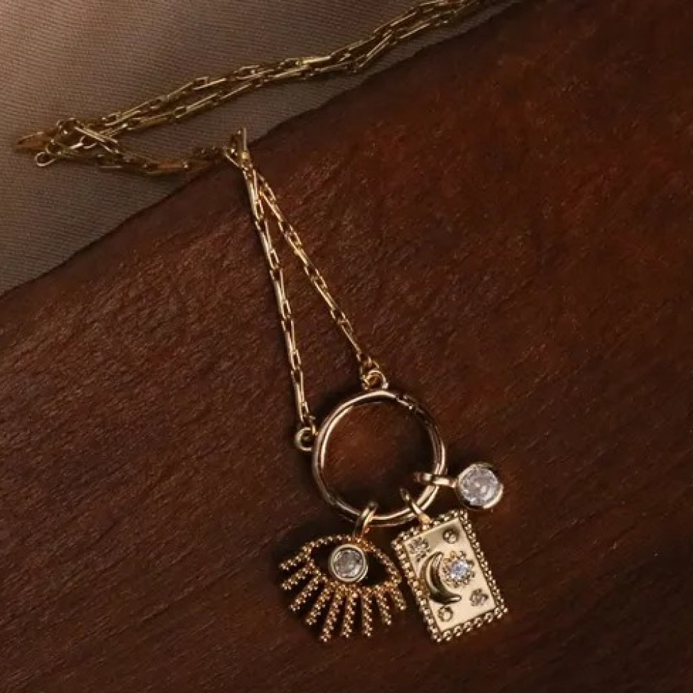 Dainty Sun Moon Star Cross Evi - Charm Necklace Dainty recension och pris