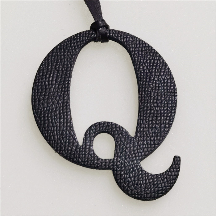 English Letter Q Alphabet Cowh - Women Accessories Name In English recension och pris