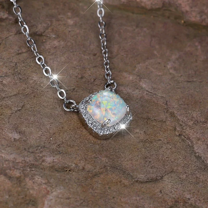 White Zircon Necklace for Wome - Women'S Accessories Australia recension och pris