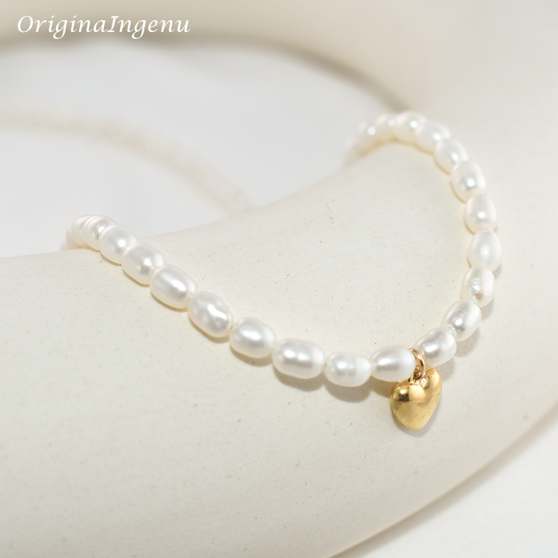 14K Gold Filled Natural Pearl  - Charm Necklace Dainty recension och pris